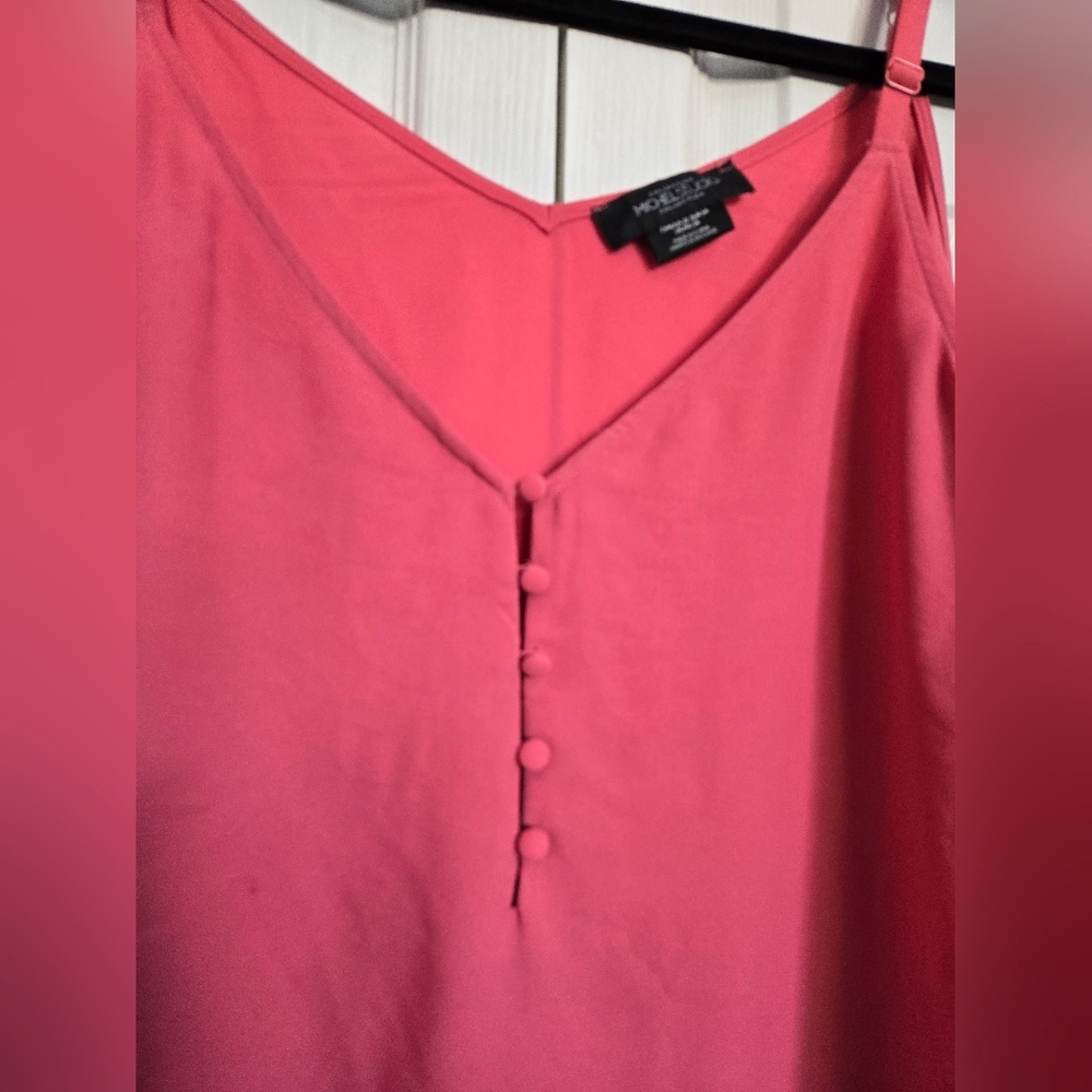 MichelStudio Coral Plus Size Sleeveless Blouse in Peachy Coral Size 22 - Picture 4 of 9